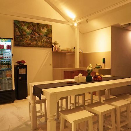 Summer Of Surf Hostel Uluwatu อูงาซัน ภายนอก รูปภาพ