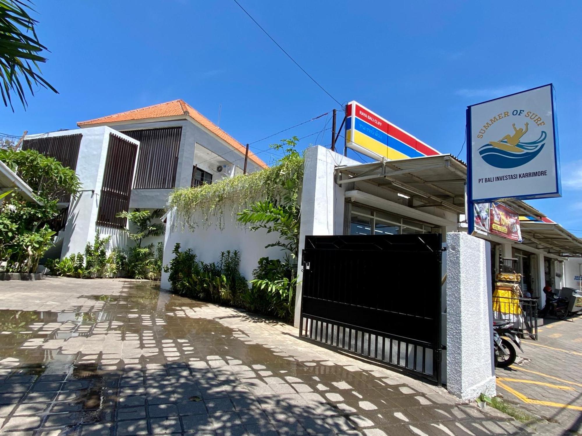 Summer Of Surf Hostel Uluwatu อูงาซัน ภายนอก รูปภาพ