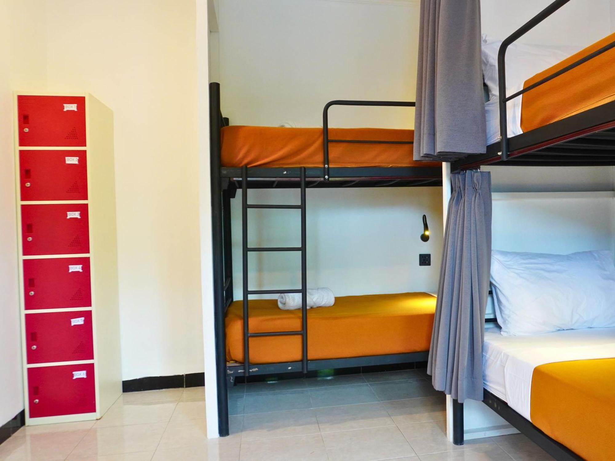 Summer Of Surf Hostel Uluwatu อูงาซัน ภายนอก รูปภาพ