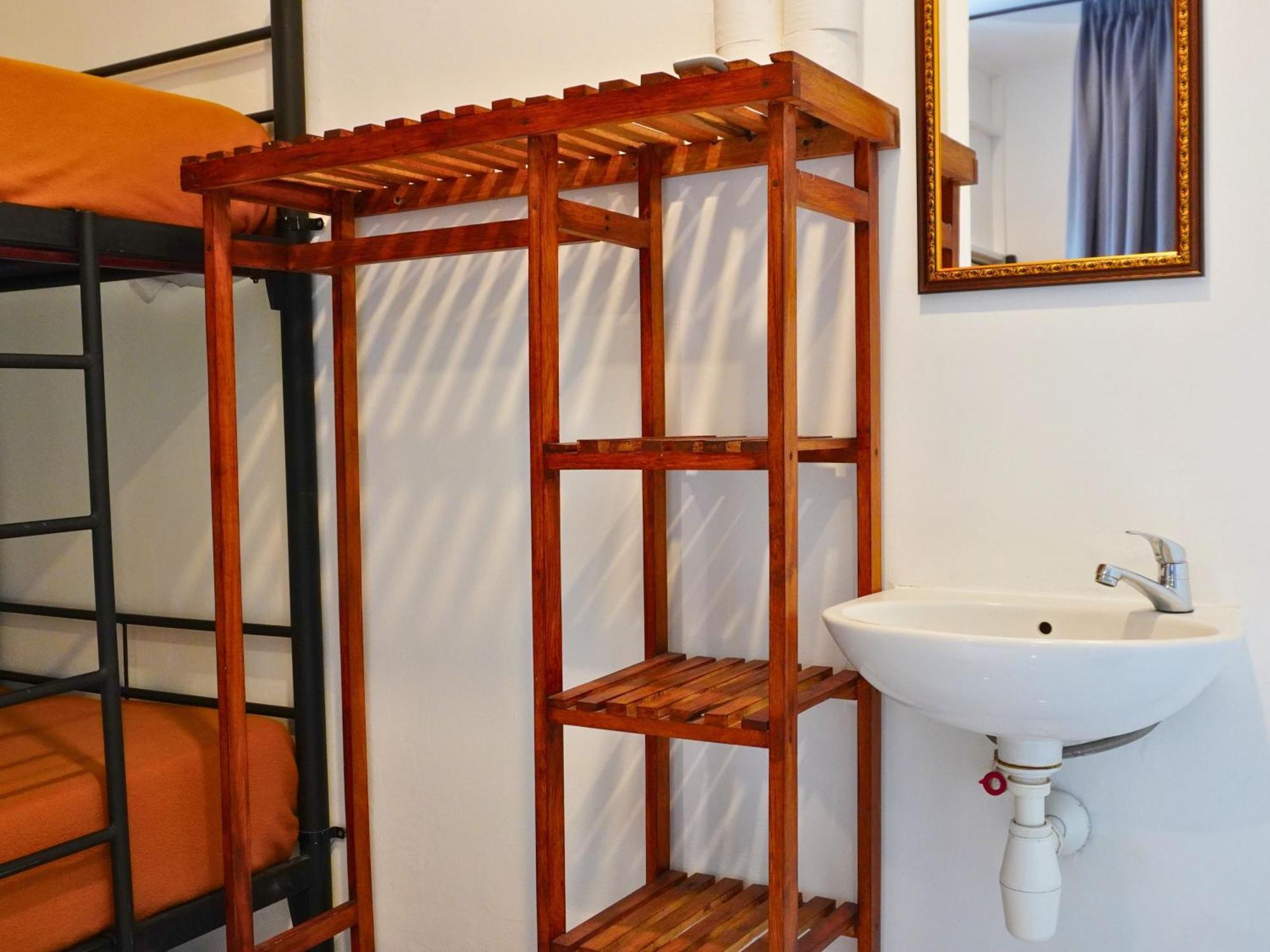 Summer Of Surf Hostel Uluwatu อูงาซัน ภายนอก รูปภาพ