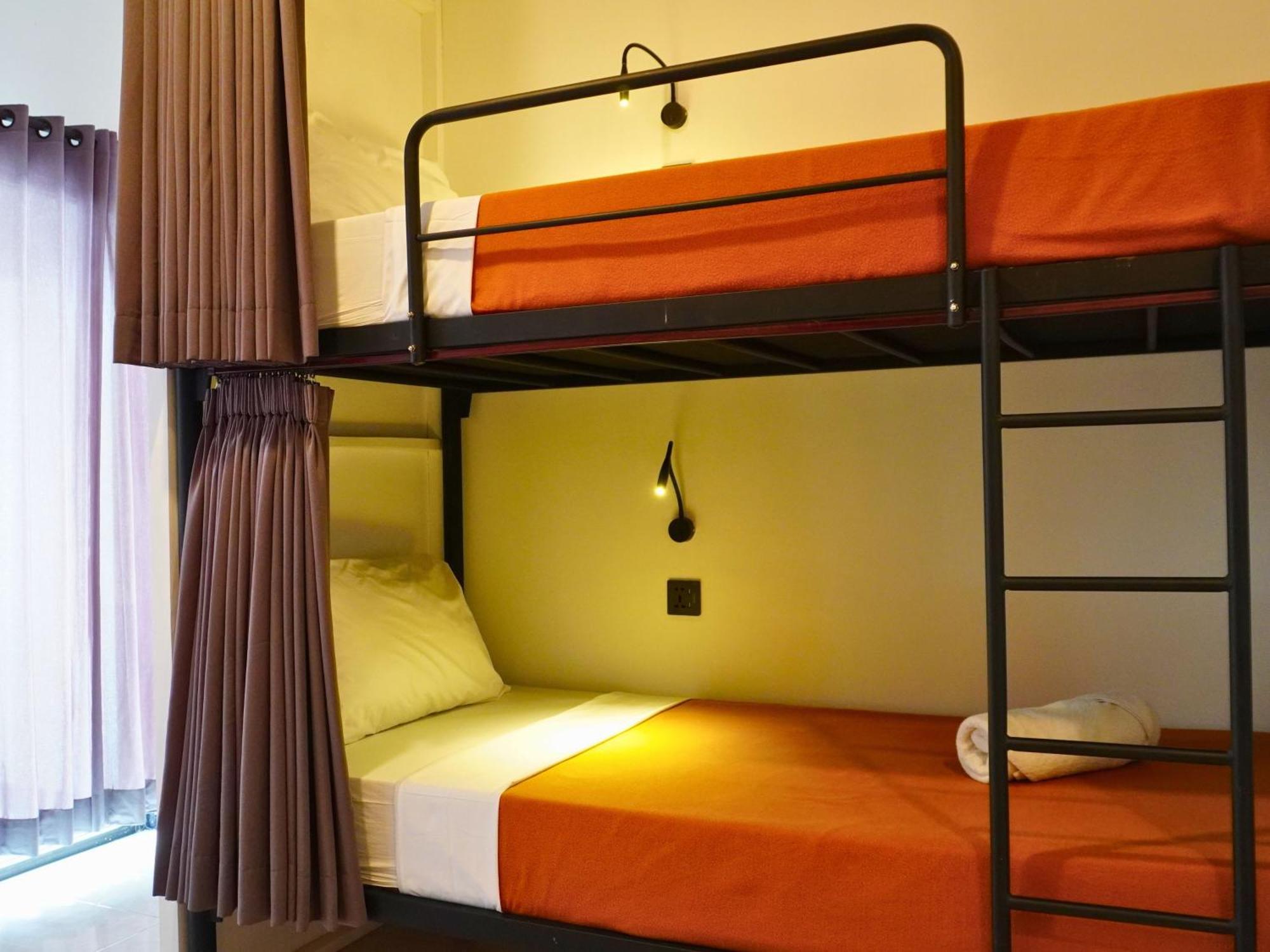 Summer Of Surf Hostel Uluwatu อูงาซัน ภายนอก รูปภาพ