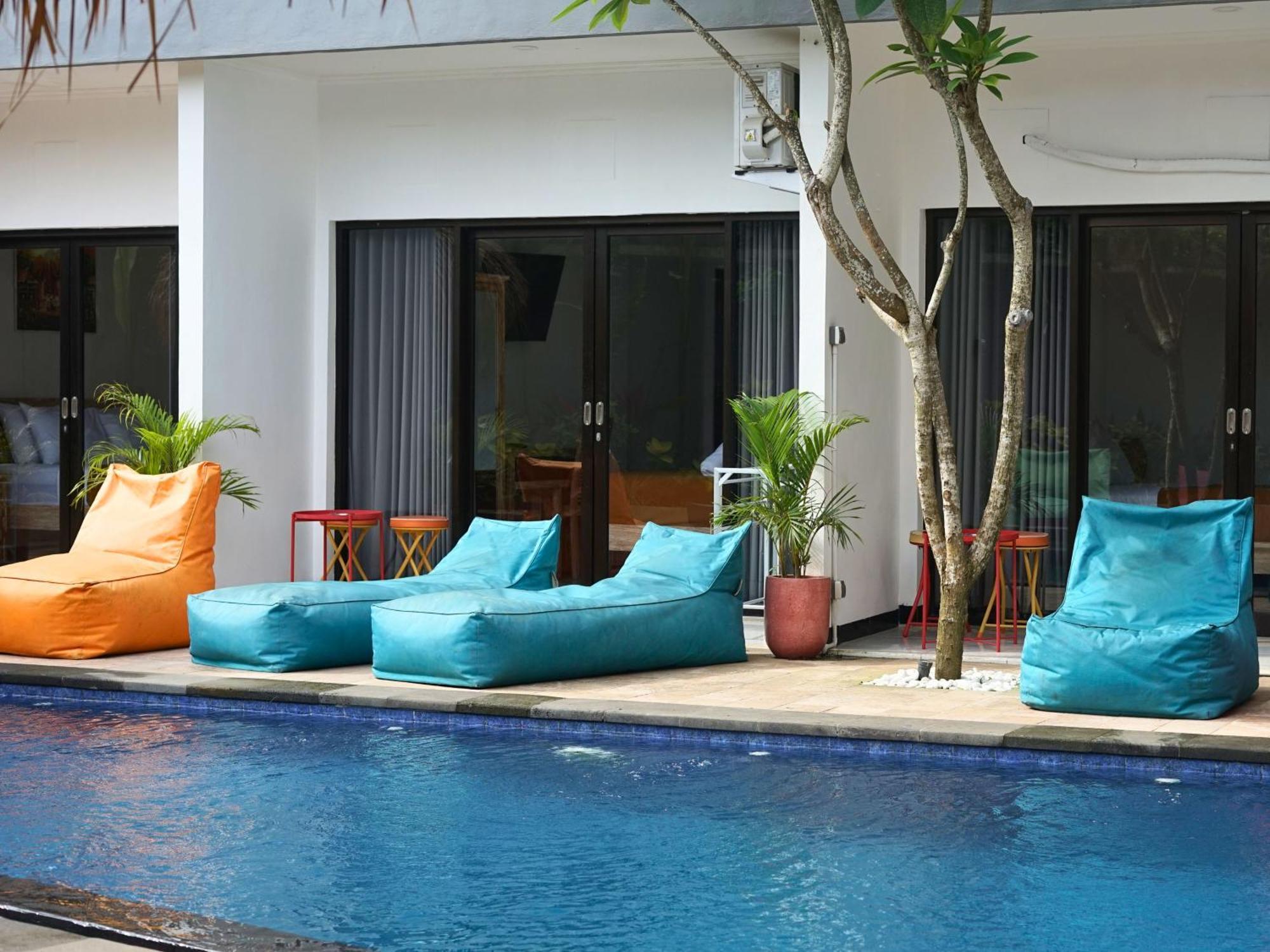Summer Of Surf Hostel Uluwatu อูงาซัน ภายนอก รูปภาพ